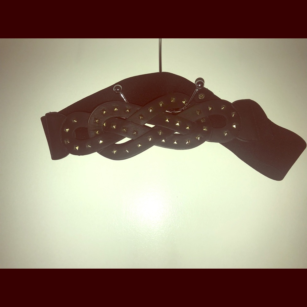 Rock and roll belt